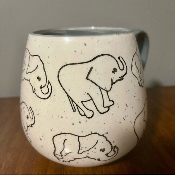Elephants Mug by Meritage Pot Belly Grey Coffee 12 oz 4"H Stoneware Gray - Picture 5 of 7